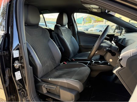 2023 Volkswagen ID.4 - thumbnail 13