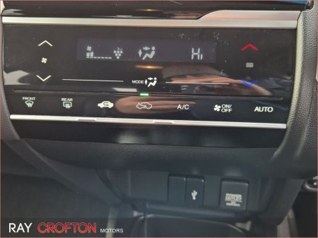 2017 Honda Fit FIT DAA-GP5 HYBRID 5DR AUTO thumbnail