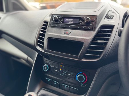 2022 Ford Transit Connect 1.5 TDCI SWB // PRICE EXCL. VAT // ONLY 61K KM'S // FULL SERVICE HISTORY // EXCELLENT CONDITION // ONE OWNER // €11,341 thumbnail