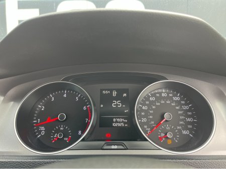 2013 Volkswagen Golf - thumbnail 11