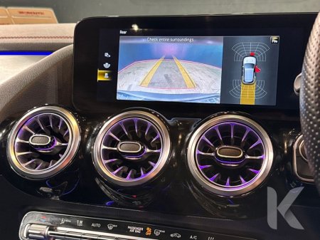 2022 Mercedes-Benz EQA EQA 250 AMG LINE - HEATED SEATS - REVERSE CAMERA - AMBIENT LIGHTING - ELECTRIC TAILGATE €28,950 thumbnail