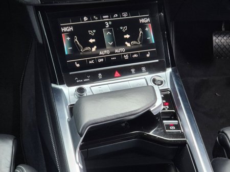 2022 Audi e-tron 55 S Line Sportback Quattro (408bhp) Upgraded 22'' Alloys + Black Edition Styling ( Nov '22 Reg ) Trade in Price €38, 999 €37,999 thumbnail