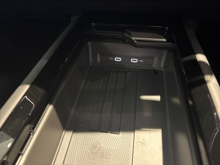 2026 Volkswagen ID.7 Tourer Pro S Plus €61,295 thumbnail