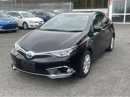 2018 Toyota Auris - thumbnail 3