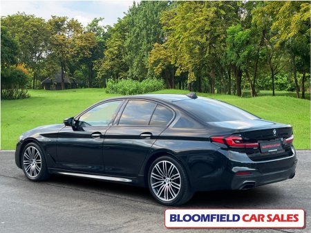 2017 BMW 5 Series MSPORT , AUTO // LOW MILEAGE €26,950 thumbnail