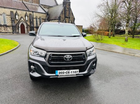 2020 Toyota Hilux  thumbnail