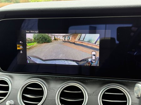 2022 Mercedes-Benz E Class - thumbnail 20