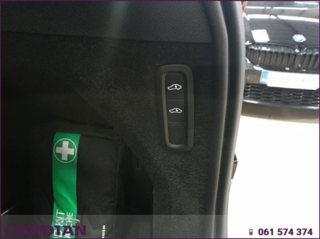 2025 Volvo XC90 Xc90 Ultra T8 Phev Awd Auto Recharge T8 - 22" ALLOYS €85,950 thumbnail