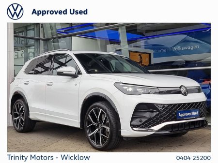 2025 Volkswagen Tiguan * 241 * R-LINE * DSG AUTOMATIC * PHEV * 204BHP * 19.7 kWh * STUNNING SUV * TRINITY VOLKSWAGEN *