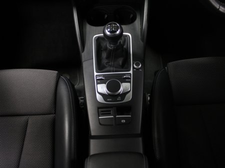 2018 Audi A3 - thumbnail 14