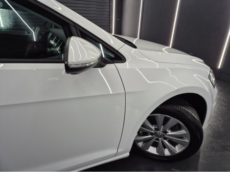 2016 Volkswagen Golf - thumbnail 4