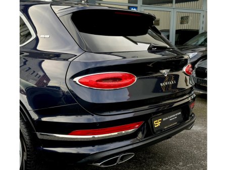 2022 Bentley Bentayga FIRST EDITION thumbnail