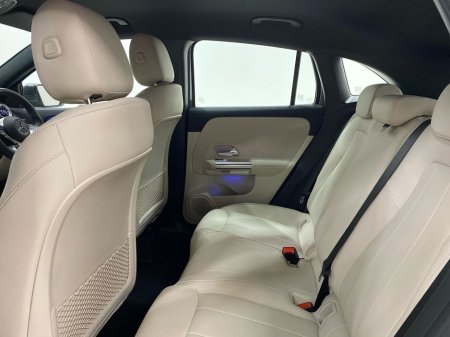 2026 Mercedes-Benz GLA Class - thumbnail 4