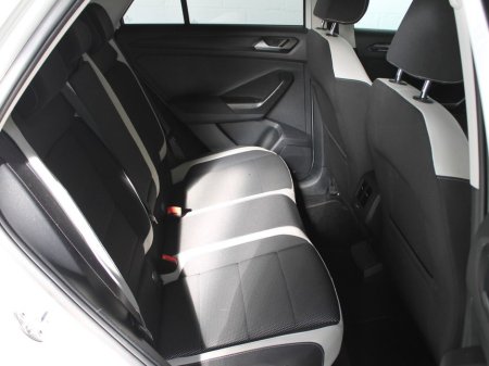 2019 Volkswagen T-Roc - thumbnail 14