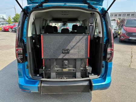 2023 Volkswagen Caddy Maxi Life Titanium Wheelchair Accessible Taxi €54,750 thumbnail