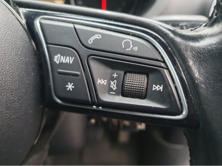 2017 Audi A3 LIMOUSINE 1.6 TDI 110 SE 4DR €19,995 thumbnail