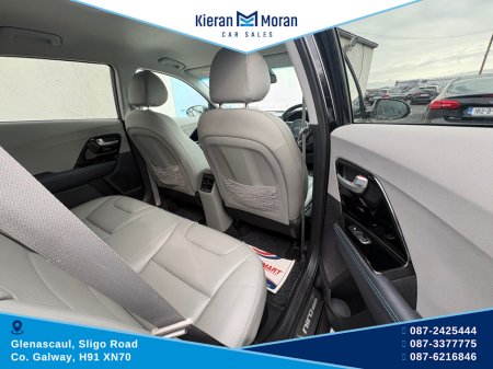 2021 Kia Niro - thumbnail 14