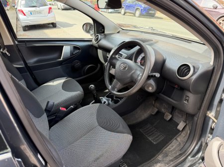 2012 Toyota Aygo - photo 5