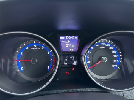 2016 Hyundai i30 1.4 PETROL CLASSIC 5DR thumbnail