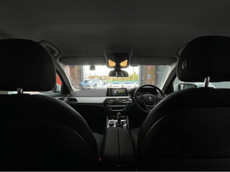 2017 BMW 5 Series - thumbnail 17