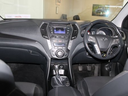 2018 Hyundai Santa Fe Executive 4WD 5DR €22,999 thumbnail