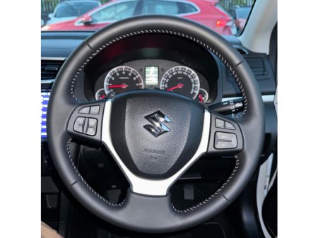 2014 Suzuki Swift - thumbnail 16