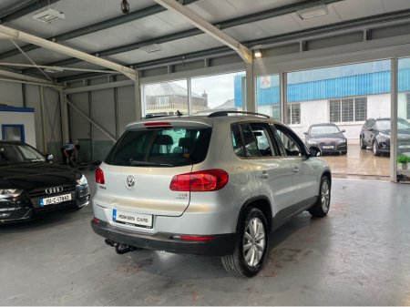 2015 Volkswagen Tiguan LL 2.0 TDI MANUAL 6SPEED FWD 110HP 5DR €11,950 thumbnail