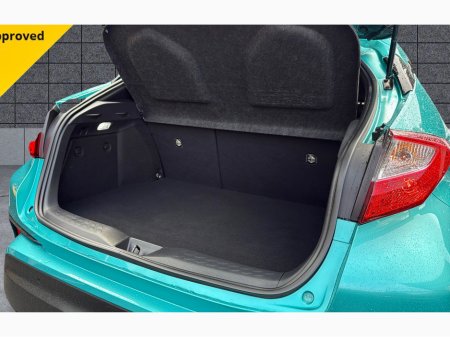 2017 Toyota C-HR - thumbnail 31