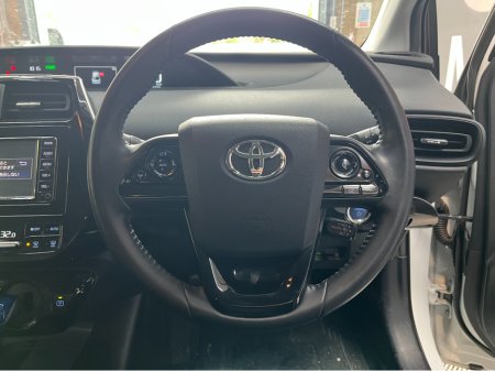 2022 Toyota Prius - thumbnail 7