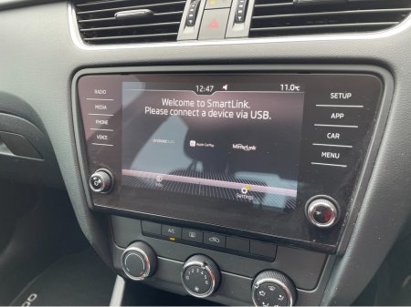 2017 Skoda Octavia - thumbnail 12