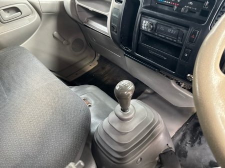 2011 Toyota Dyna - thumbnail 14