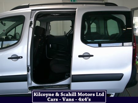 2013 Peugeot Partner - thumbnail 15