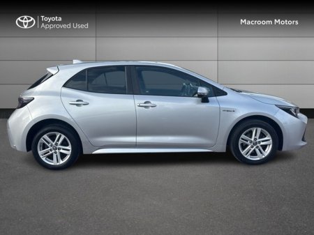 2019 Toyota Corolla - thumbnail 3