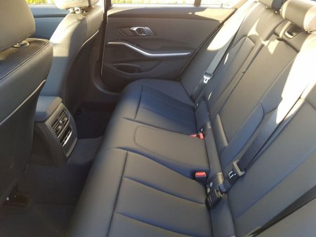 2020 BMW 3 Series 318d SE €30,995 thumbnail