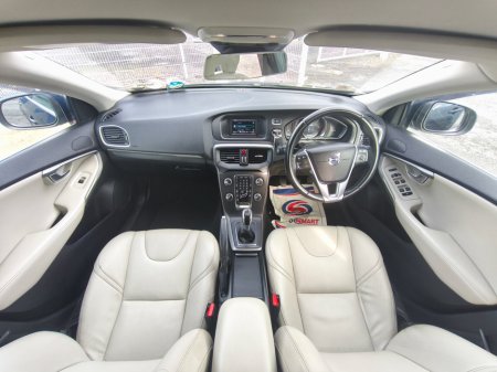 2016 Volvo V40 D2 (120hp) SE+Leather €7,999 thumbnail