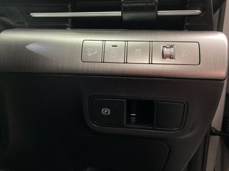 2024 Hyundai Kona - thumbnail 13