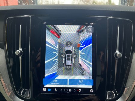 2024 Volvo V60 - thumbnail 25