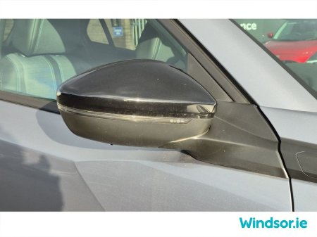 2023 Peugeot 2008 1.2 Puretech 130bhp Auto Allure €26,995 thumbnail