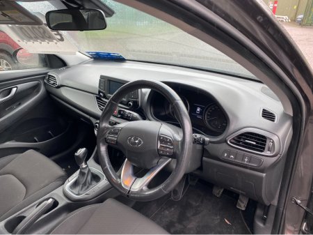 2017 Hyundai i30 I 30 DELUXE 5DR €10,500 thumbnail