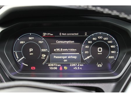 2022 Audi e-tron 55 quattro S Line €30,950 thumbnail