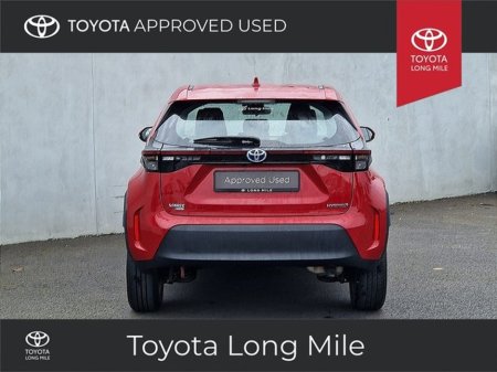 2023 Toyota Yaris Cross - view 4