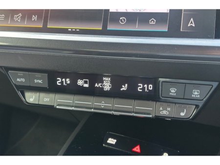 2023 Audi Q4 e-tron E-TRON S LINE 40 €32,137 thumbnail