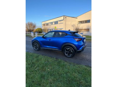 2023 Nissan Juke 1.6 HYB SV PREMIUM MY23.5 4DR €25,500 thumbnail