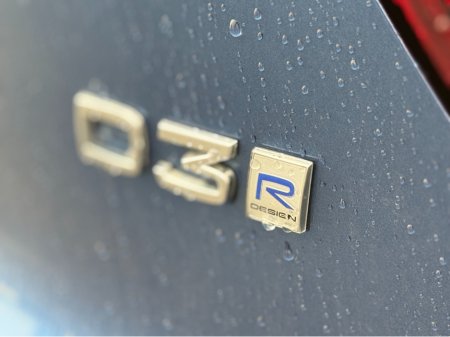 2020 Volvo XC40 D3 R-DESIGN AT 5DR AUTO €31,950 thumbnail