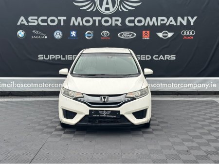 2014 Honda Fit Automatic €9,250 thumbnail