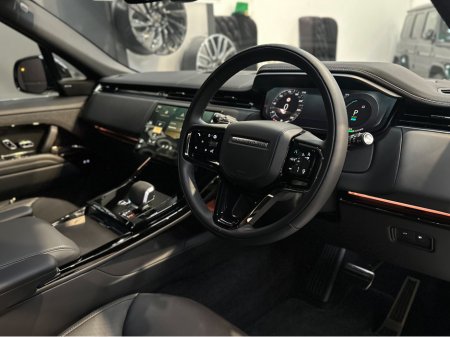 2026 Land Rover Range Rover Sport - thumbnail 13