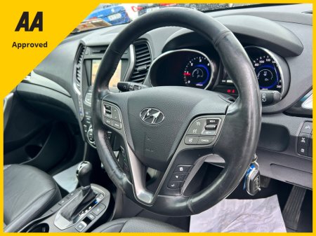 2015 Hyundai Santa Fe 2012 HYUNDAI SANTA FE 4WD AUTO PREMIUM 2.2d €14,950 thumbnail