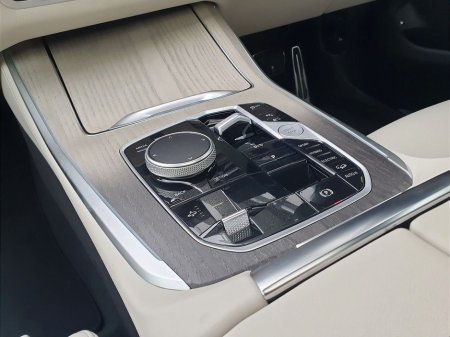 2026 BMW X5 - thumbnail 10