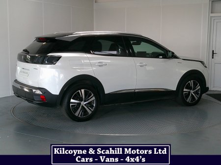 2023 Peugeot 3008 - thumbnail 8