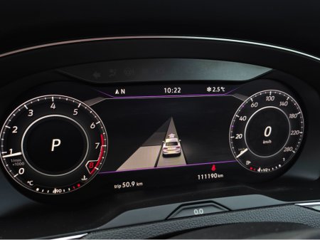 2018 Volkswagen Arteon 2.0 TSI R LINE EDITION 4 MOTION 280BHP - VIRTUAL DASH- FULL LEATHER HEATED ELECTRIC SEATS - SAT NAV - CARPLAY ANDROIDAUTO - BLIND SPORT - 360 PARKING SENSORS  - SELF PARKING ASSIST - 360 CAMER €27,950 thumbnail